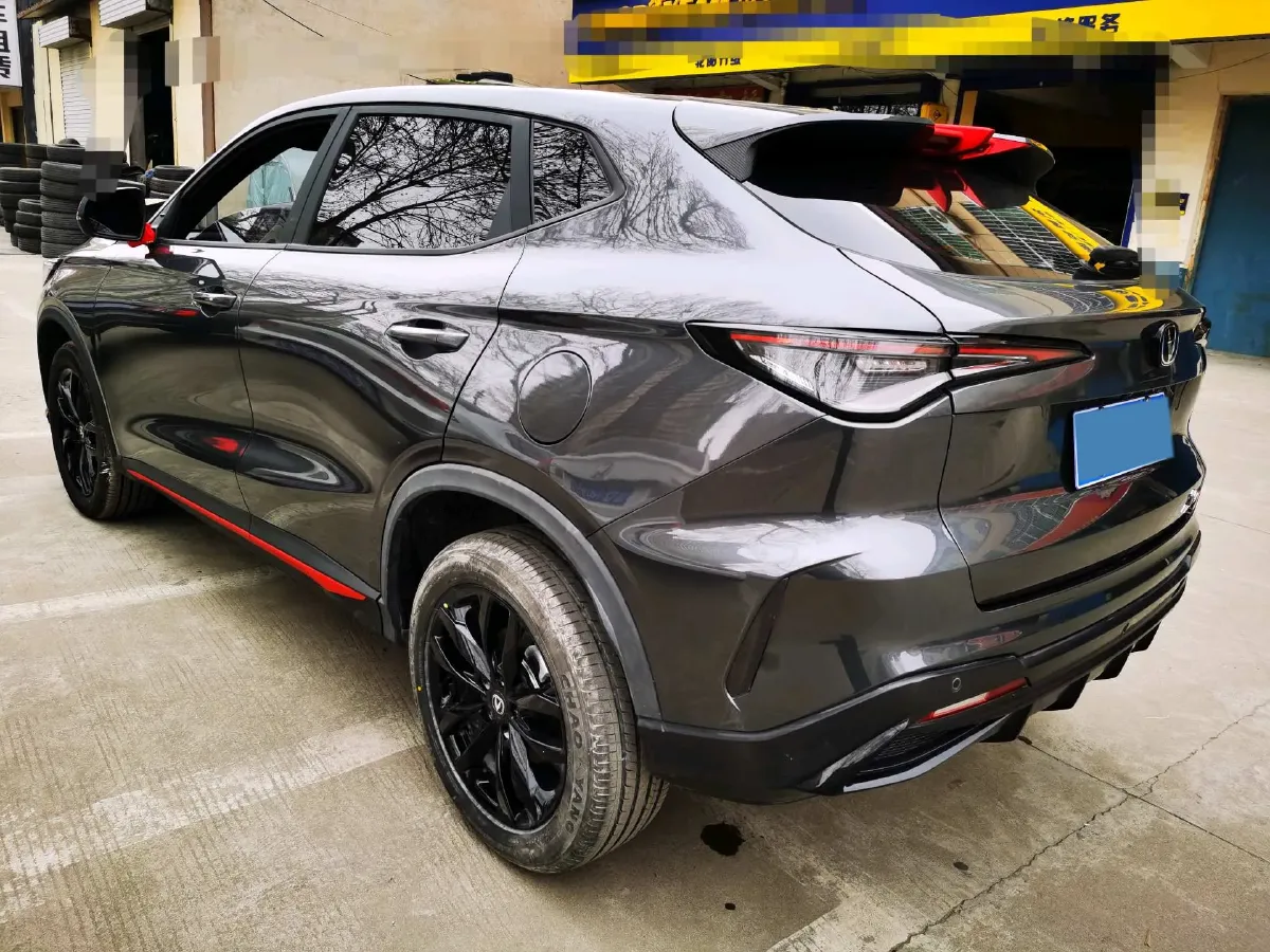 2025 ChangAn X5 PLUS 1.5T 188HP L4 7DCT,autocango,china used car exporter,china ev exporter,chinese used car exporter,chinese used ev exporter