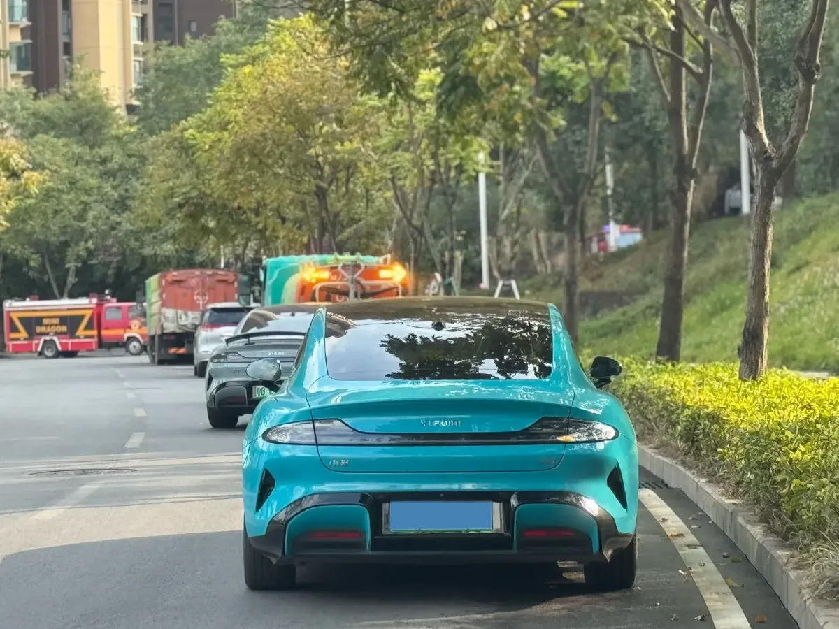 2024 MI SU7 BEV 73.6KWH,autocango,china used car exporter,china ev exporter,chinese used car exporter,chinese used ev exporter