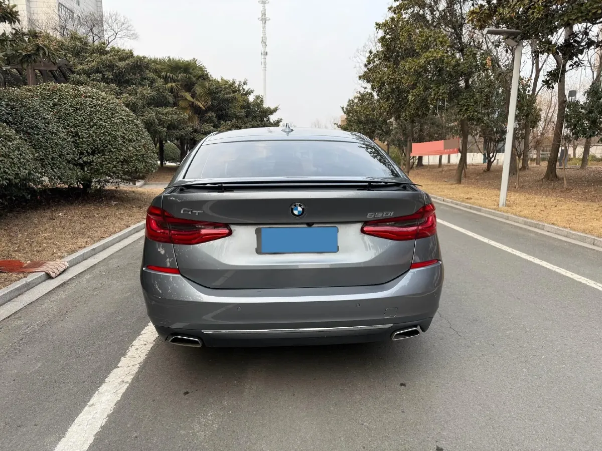 2021 BMW 6 Series GT 2.0T 258HP L4 8AT,autocango,china used car exporter,china ev exporter,chinese used car exporter,chinese used ev exporter