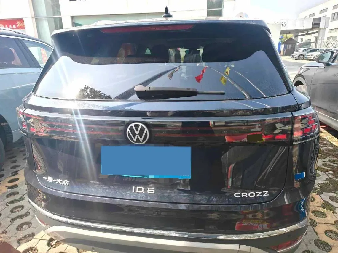 2021 Volkswagen ID.6 Crozz BEV 84.8KWH,autocango,china used car exporter,china ev exporter,chinese used car exporter,chinese used ev exporter