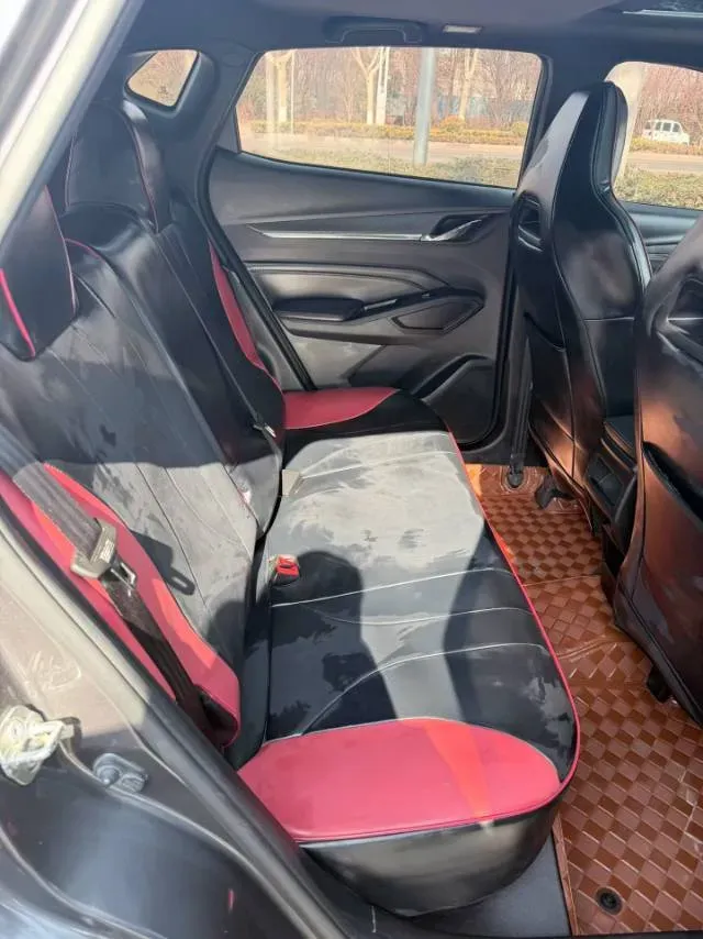 2024 ChangAn X5 PLUS 1.5T 188HP L4 7DCT,autocango,china used car exporter,china ev exporter,chinese used car exporter,chinese used ev exporter