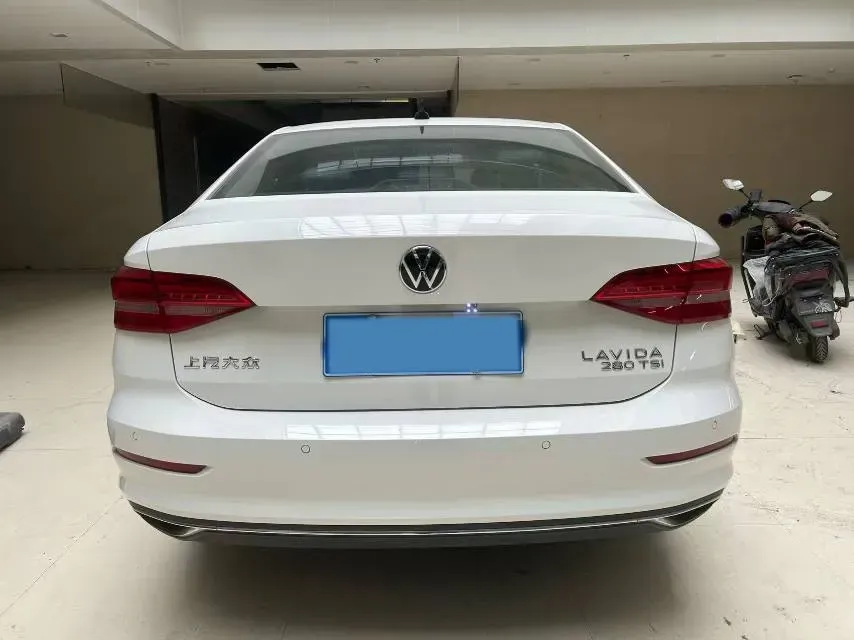 2021 Volkswagen Lavida 1.4T 150HP L4 7DCT,autocango,china used car exporter,china ev exporter,chinese used car exporter,chinese used ev exporter