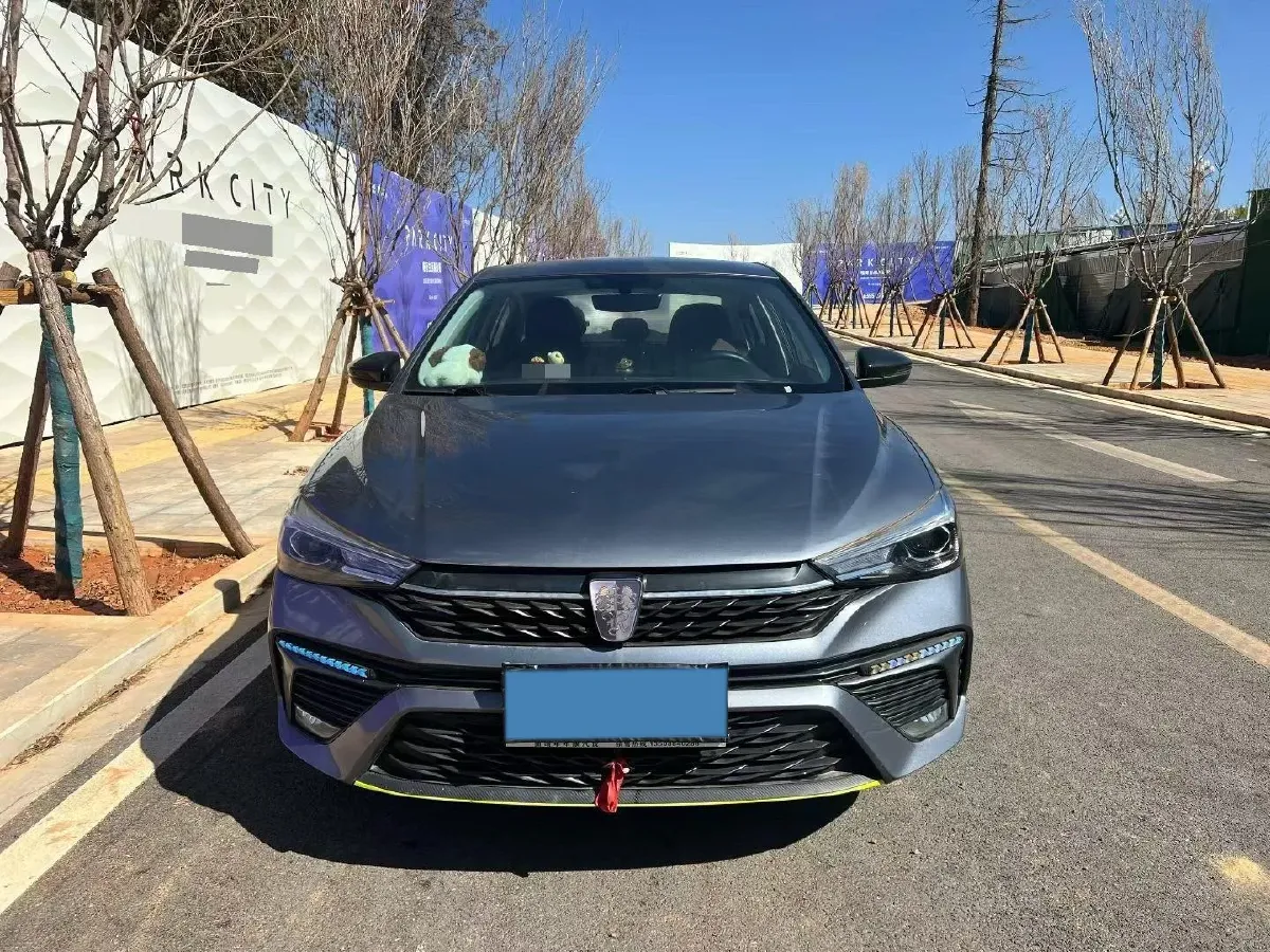 2021 Roewe i5 1.5L 120HP L4 CVT,autocango,china used car exporter,china ev exporter,chinese used car exporter,chinese used ev exporter