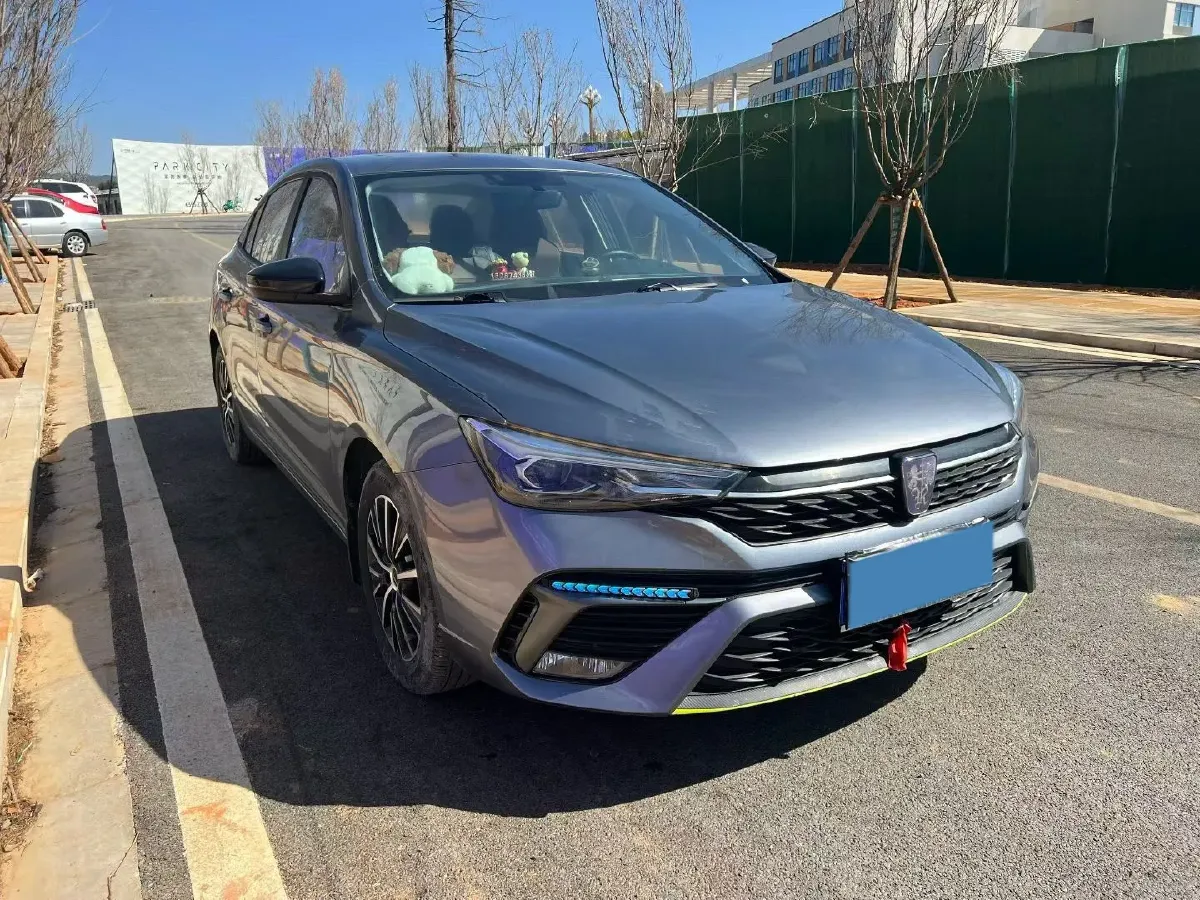2021 Roewe i5 1.5L 120HP L4 CVT,autocango,china used car exporter,china ev exporter,chinese used car exporter,chinese used ev exporter
