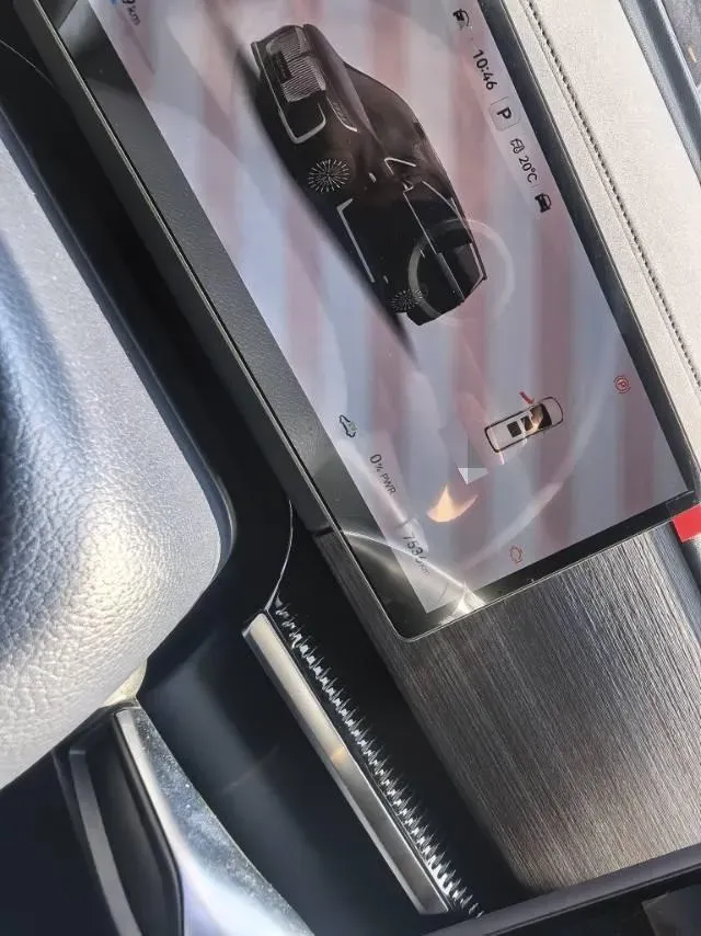 2026 Voyah Dream 1.5T 150HP L4 PHEV,autocango,china used car exporter,china ev exporter,chinese used car exporter,chinese used ev exporter