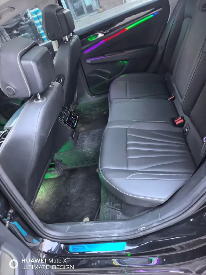 2025 Volkswagen Passat 2.0T 220HP L4 7DCT,autocango,china used car exporter,china ev exporter,chinese used car exporter,chinese used ev exporter