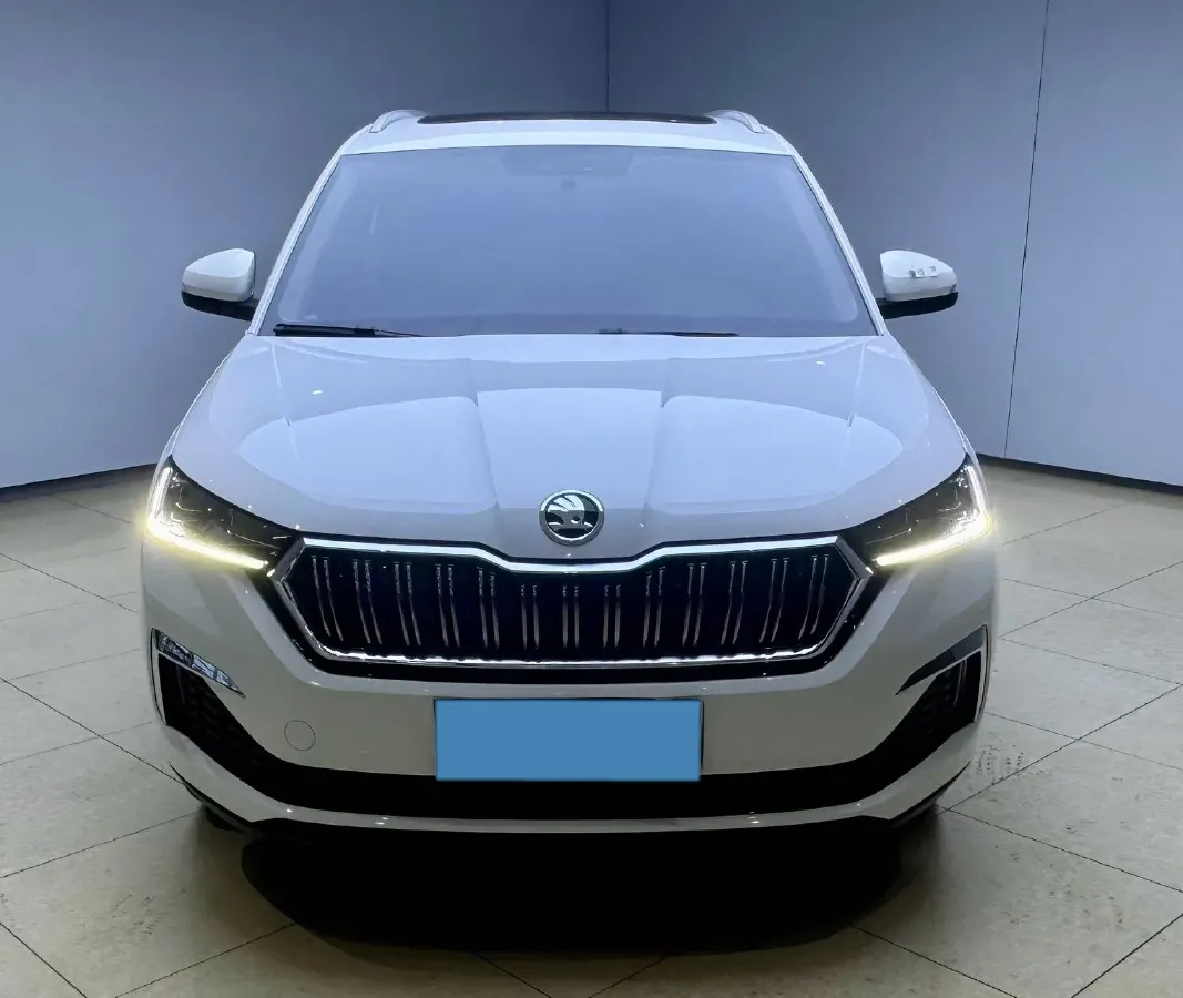2021 Skoda Kamiq 1.5L 112HP L4 6AT,autocango,china used car exporter,china ev exporter,chinese used car exporter,chinese used ev exporter