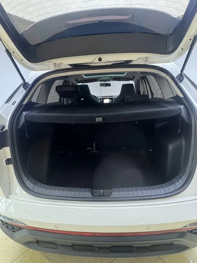 2021 Skoda Kamiq 1.5L 112HP L4 6AT,autocango,china used car exporter,china ev exporter,chinese used car exporter,chinese used ev exporter