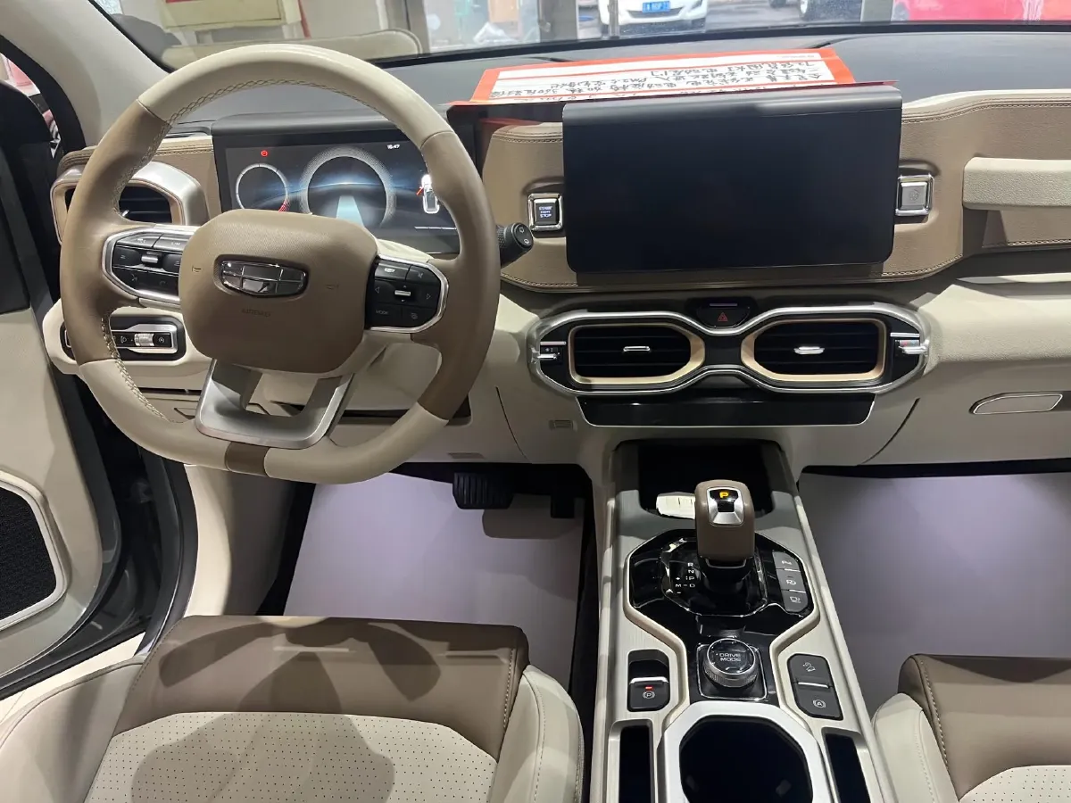 2021 Geely ICON 1.5T 177HP L3 7DCT,autocango,china used car exporter,china ev exporter,chinese used car exporter,chinese used ev exporter