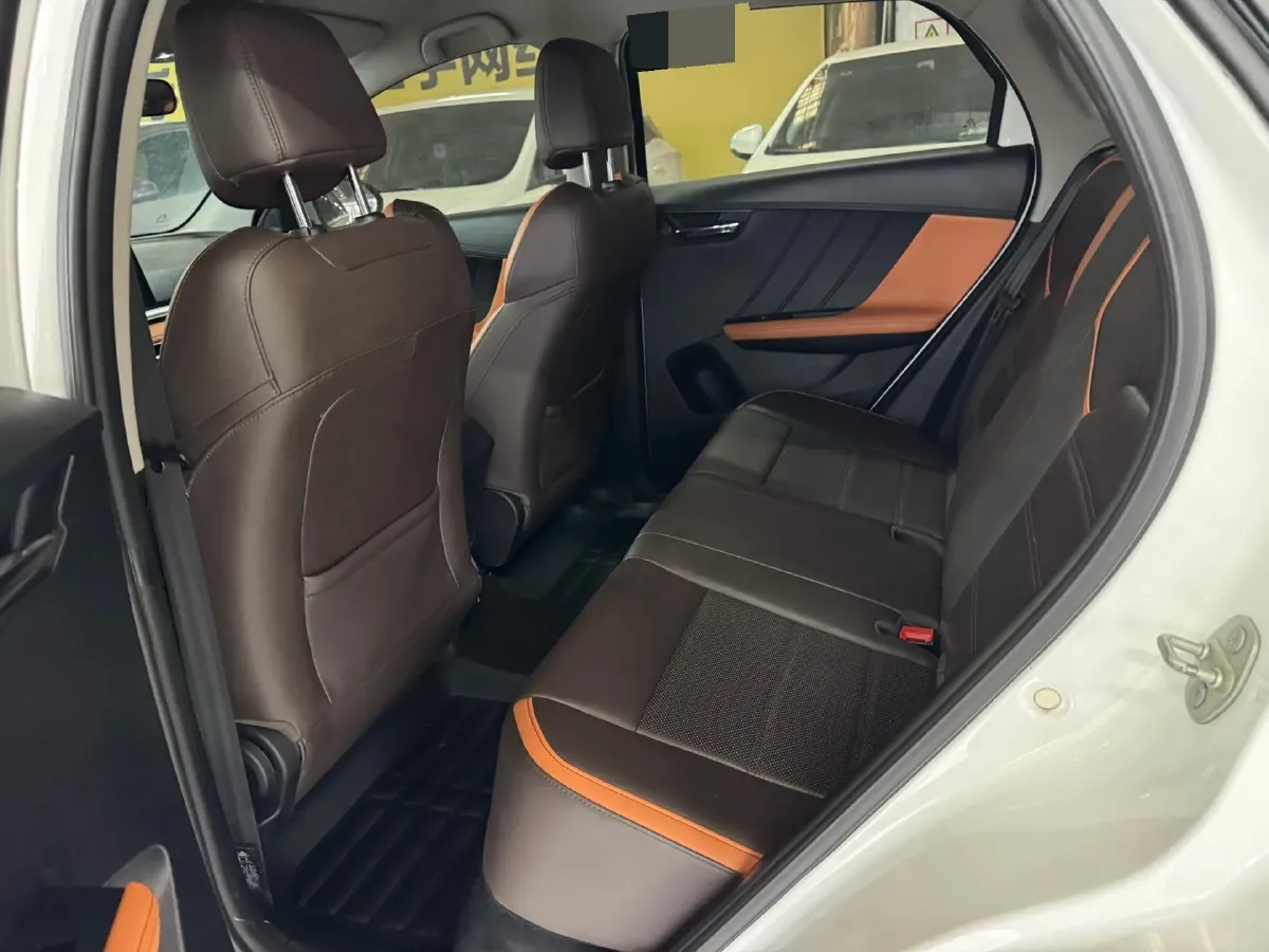 2021 Geely Azkarra 1.8T 184HP L4 7DCT,autocango,china used car exporter,china ev exporter,chinese used car exporter,chinese used ev exporter