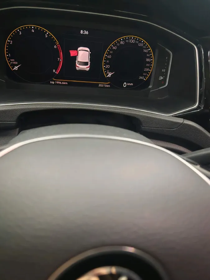 2021 Volkswagen T-Roc 1.4T 150HP L4 7DCT,autocango,china used car exporter,china ev exporter,chinese used car exporter,chinese used ev exporter