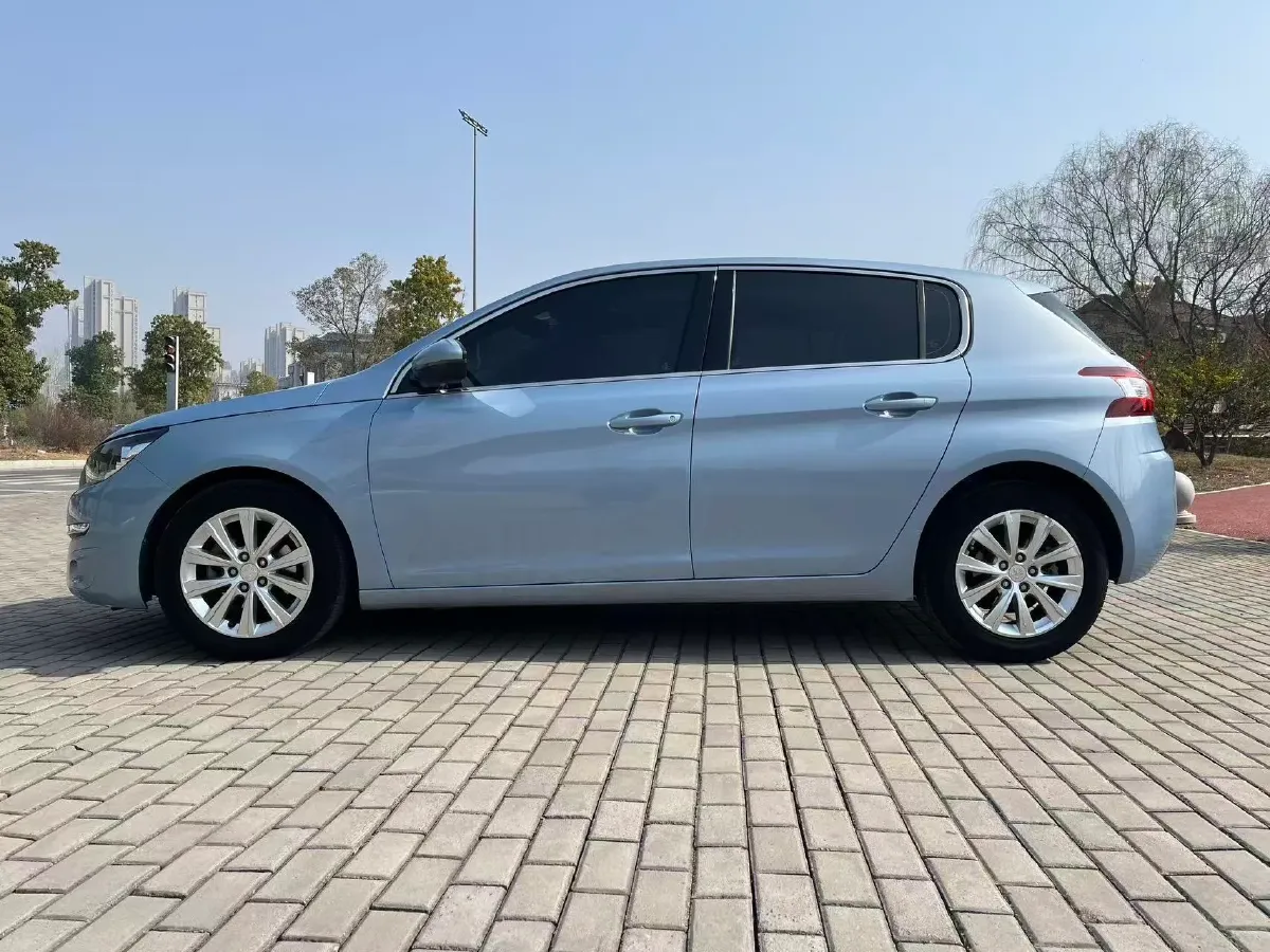 2015 Peugeot 308S 1.2T 136HP L3 6AT,autocango,china used car exporter,china ev exporter,chinese used car exporter,chinese used ev exporter