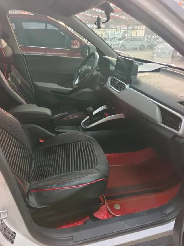 2021 BaoJun 510 1.5L 99HP L4 6MT,autocango,china used car exporter,china ev exporter,chinese used car exporter,chinese used ev exporter