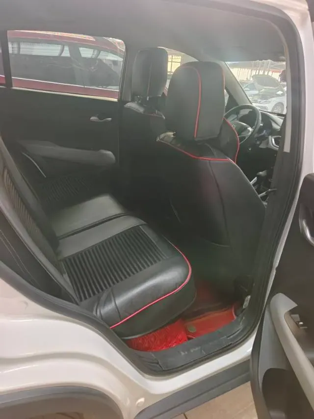 2021 BaoJun 510 1.5L 99HP L4 6MT,autocango,china used car exporter,china ev exporter,chinese used car exporter,chinese used ev exporter