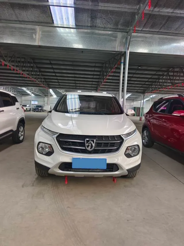 2021 BaoJun 510 1.5L 99HP L4 6MT,autocango,china used car exporter,china ev exporter,chinese used car exporter,chinese used ev exporter