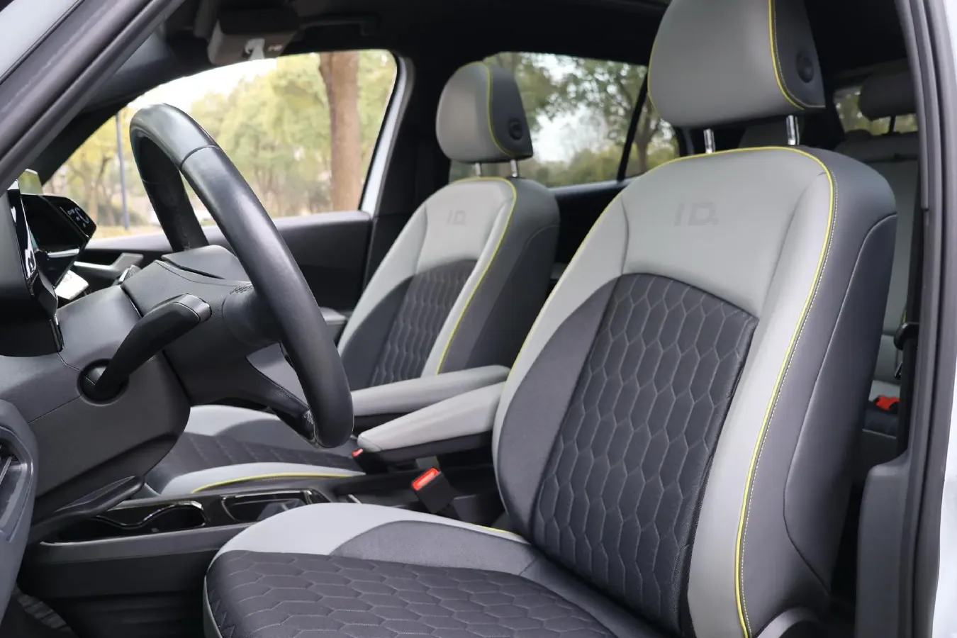 2022 Volkswagen ID.3 BEV 57.3KWH,autocango,china used car exporter,china ev exporter,chinese used car exporter,chinese used ev exporter