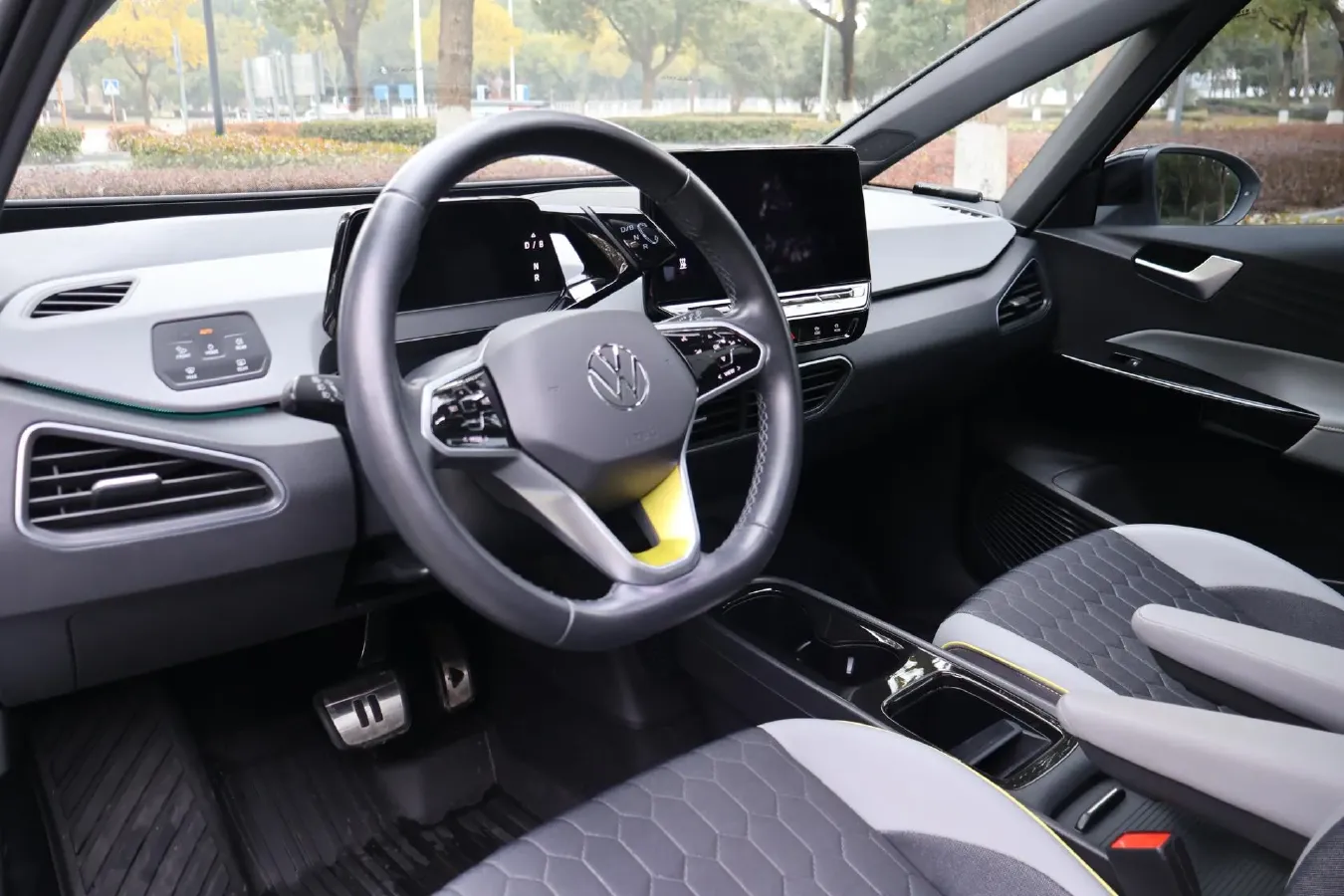 2022 Volkswagen ID.3 BEV 57.3KWH,autocango,china used car exporter,china ev exporter,chinese used car exporter,chinese used ev exporter