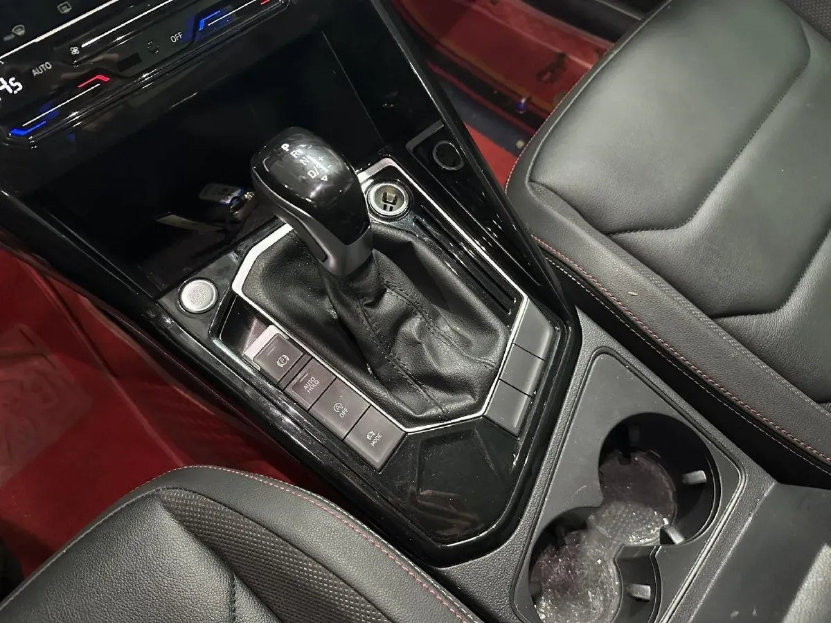 2022 Volkswagen Tayron 1.4T 150HP L4 7DCT,autocango,china used car exporter,china ev exporter,chinese used car exporter,chinese used ev exporter