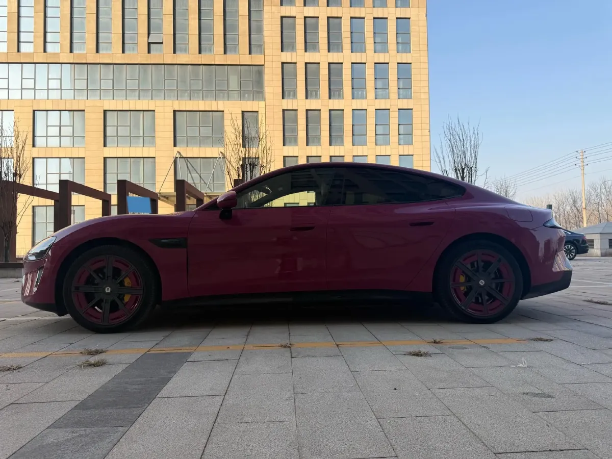 2024 MI SU7 BEV 94.3KWH,autocango,china used car exporter,china ev exporter,chinese used car exporter,chinese used ev exporter