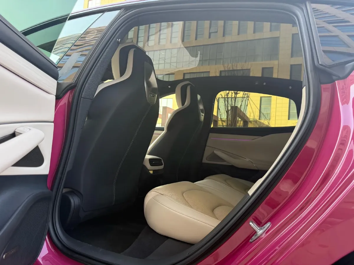 2024 MI SU7 BEV 94.3KWH,autocango,china used car exporter,china ev exporter,chinese used car exporter,chinese used ev exporter