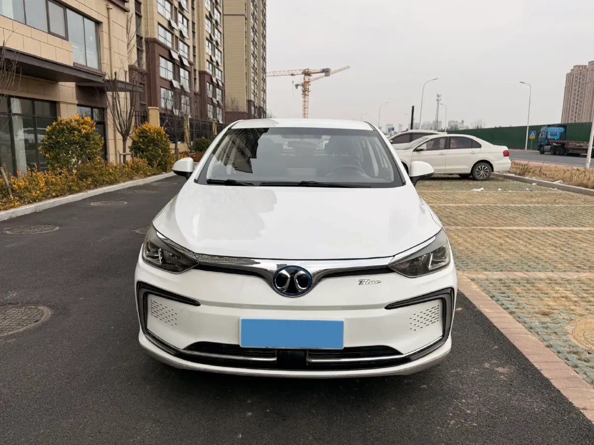 2018 BeiJing Auto EU5 BEV 53.66KWH,autocango,china used car exporter,china ev exporter,chinese used car exporter,chinese used ev exporter