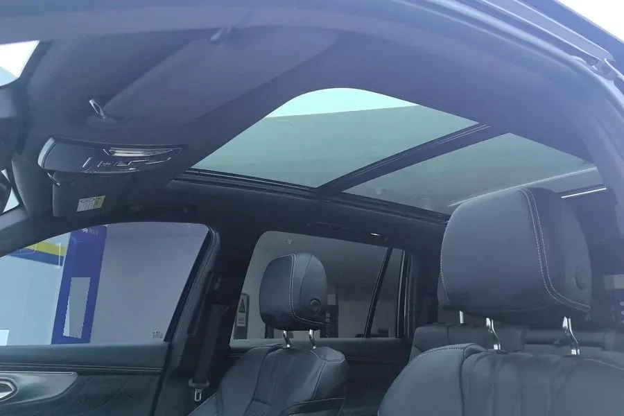 2022 GAC Trumpchi GS8 2.0T 252HP L4 8AT,autocango,china used car exporter,china ev exporter,chinese used car exporter,chinese used ev exporter