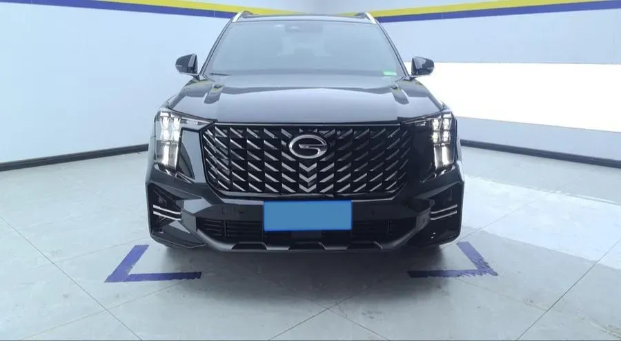 2022 GAC Trumpchi GS8 2.0T 252HP L4 8AT,autocango,china used car exporter,china ev exporter,chinese used car exporter,chinese used ev exporter