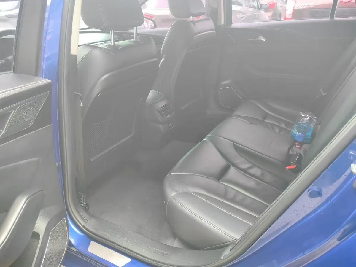 2019 HongQi H5 1.8T 180HP L4 6AT,autocango,china used car exporter,china ev exporter,chinese used car exporter,chinese used ev exporter