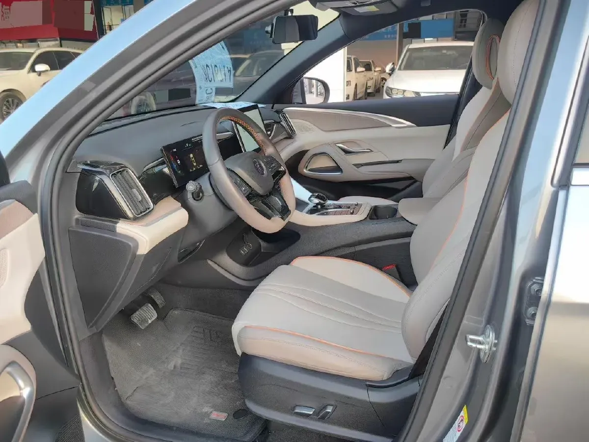 2025 BYD Song Pro 1.5L 101HP L4 E-CVT PHEV 12.9KWH,autocango,china used car exporter,china ev exporter,chinese used car exporter,chinese used ev exporter