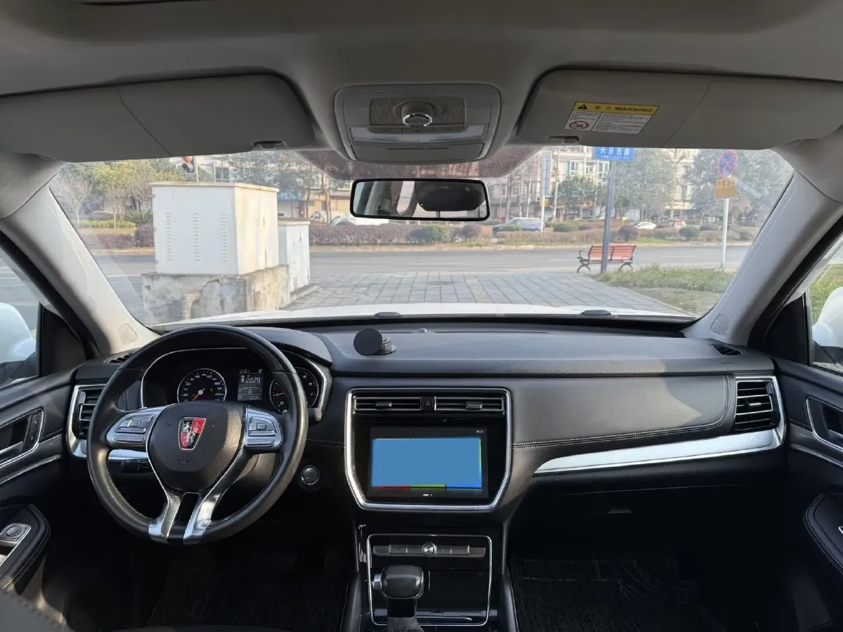 2019 Roewe RX8 2.0T 222HP L4 6AT,autocango,china used car exporter,china ev exporter,chinese used car exporter,chinese used ev exporter