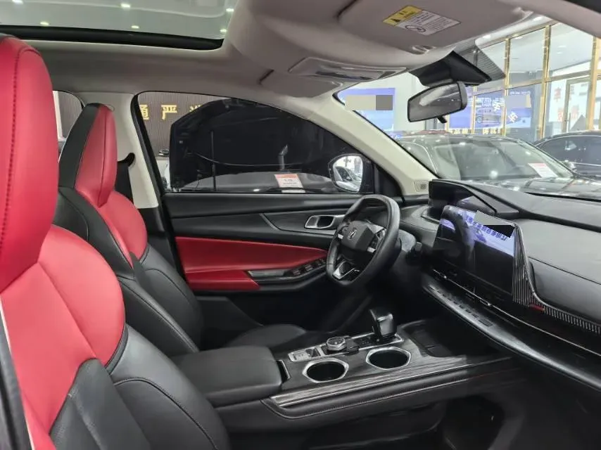 2022 ChangAn Oshan X7 Plus 1.5T 188HP L4 7DCT,autocango,china used car exporter,china ev exporter,chinese used car exporter,chinese used ev exporter