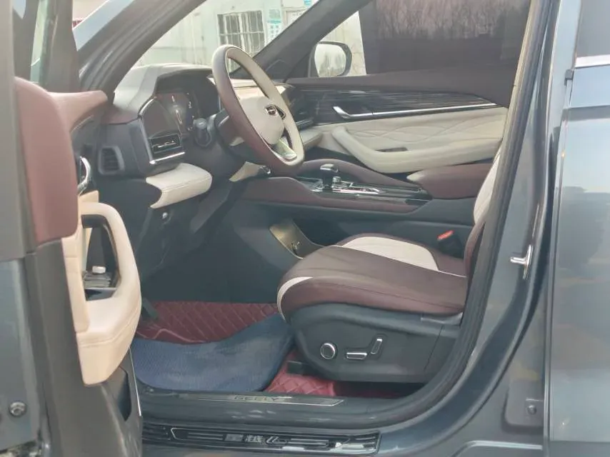 2024 Geely Monjaro 2.0T 238HP L4 8AT,autocango,china used car exporter,china ev exporter,chinese used car exporter,chinese used ev exporter