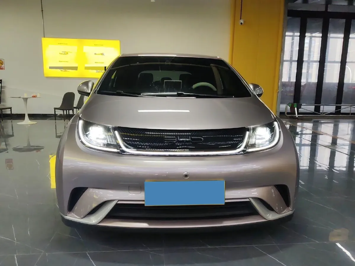 2023 BYD Dolphin BEV 44.928KWH,autocango,china used car exporter,china ev exporter,chinese used car exporter,chinese used ev exporter