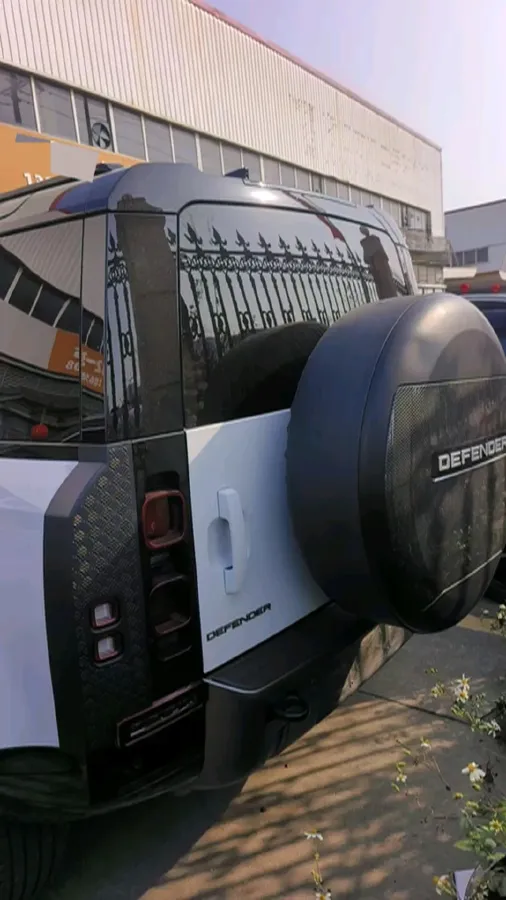 2024 Land Rover Defender 3.0T 400HP L6 8AT,autocango,china used car exporter,china ev exporter,chinese used car exporter,chinese used ev exporter