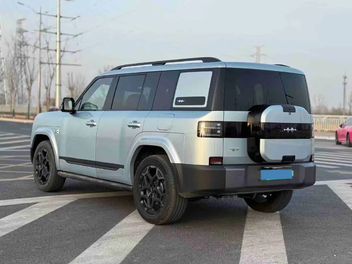 2025 FangChengBao Tai 7 1.5T 156HP L4 E-CVT PHEV,autocango,china used car exporter,china ev exporter,chinese used car exporter,chinese used ev exporter