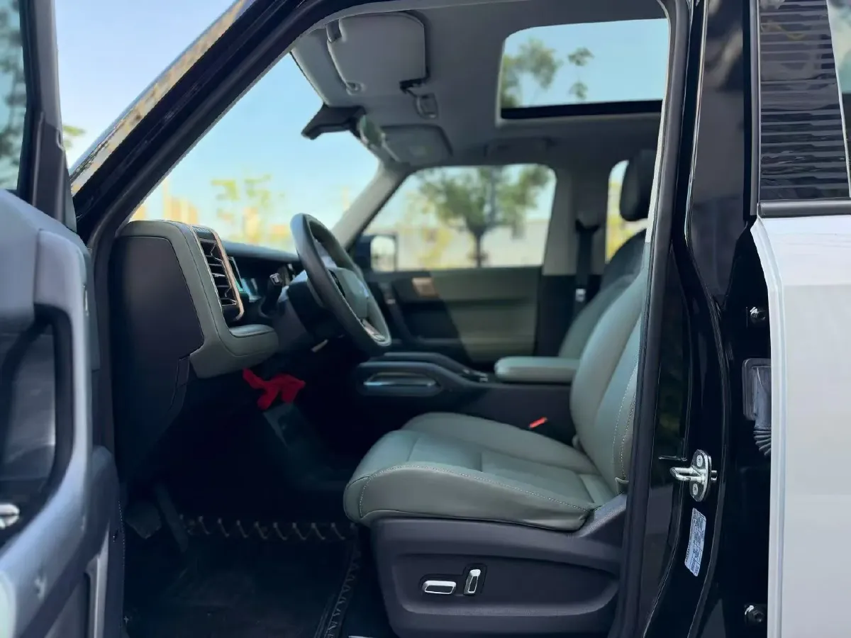 2024 JMC DaDao 2.3T 245HP L4 8AT,autocango,china used car exporter,china ev exporter,chinese used car exporter,chinese used ev exporter