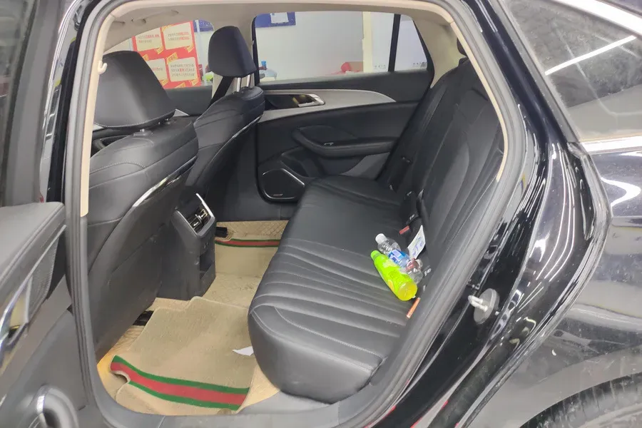 2023 HongQi H5 1.5T 169HP L4 7DCT,autocango,china used car exporter,china ev exporter,chinese used car exporter,chinese used ev exporter