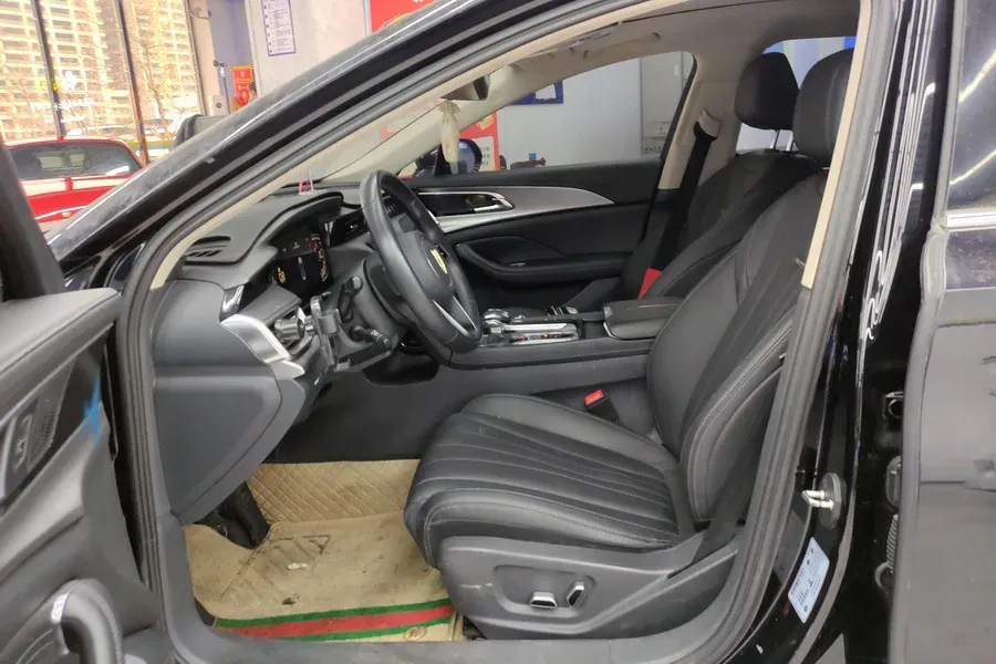 2023 HongQi H5 1.5T 169HP L4 7DCT,autocango,china used car exporter,china ev exporter,chinese used car exporter,chinese used ev exporter