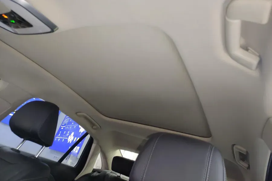 2023 HongQi H5 1.5T 169HP L4 7DCT,autocango,china used car exporter,china ev exporter,chinese used car exporter,chinese used ev exporter