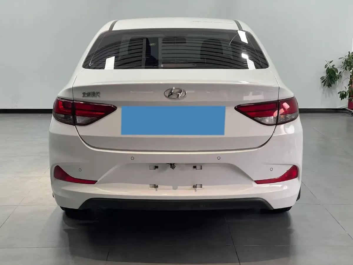 2020 Hyundai Celesta 1.6L 123HP L4 6AT,autocango,china used car exporter,china ev exporter,chinese used car exporter,chinese used ev exporter