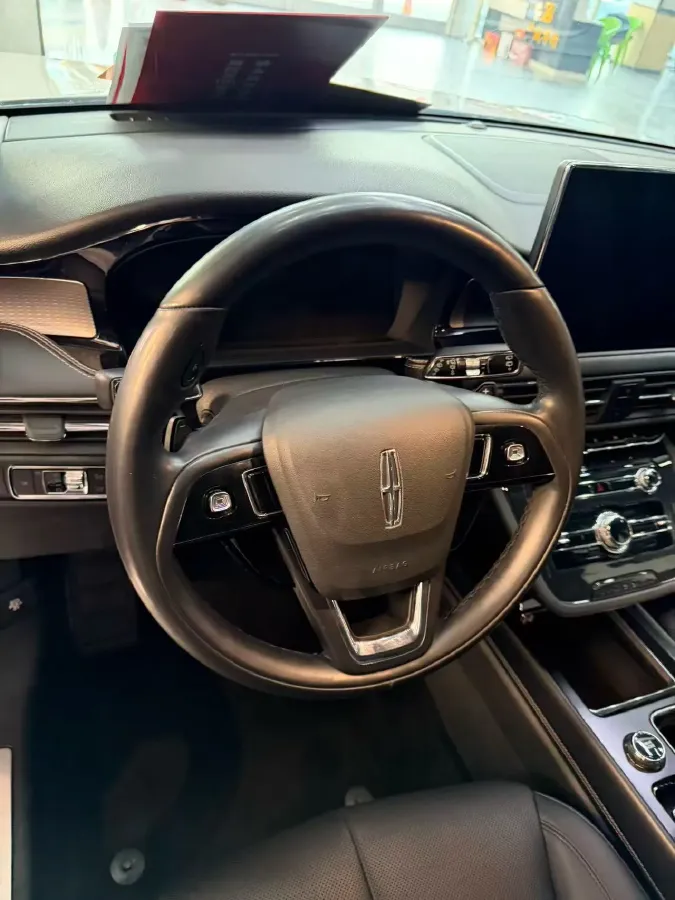 2021 Lincoln Corsair 2.0T 245HP L4 8AT,autocango,china used car exporter,china ev exporter,chinese used car exporter,chinese used ev exporter