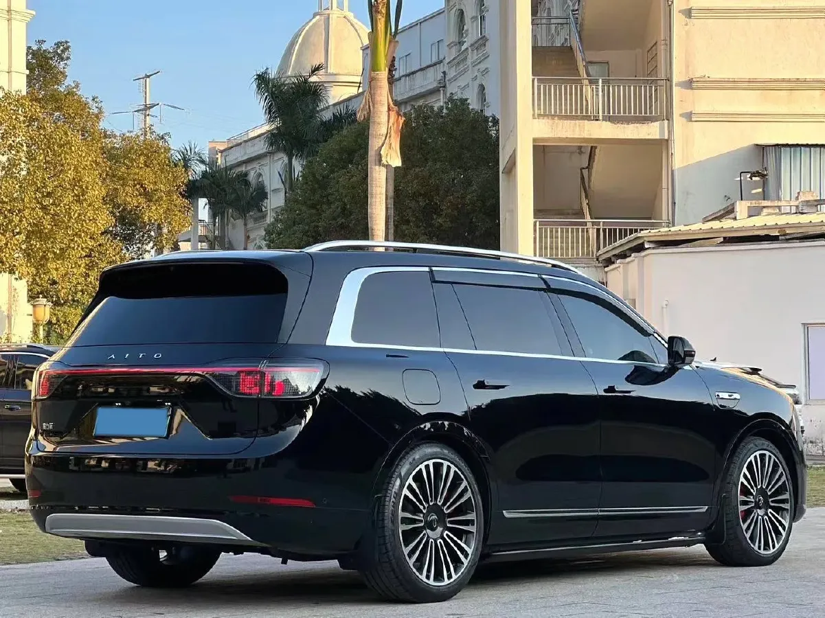 2024 AITO AITO M9 1.5T 152HP L4 REEV 42KWH,autocango,china used car exporter,china ev exporter,chinese used car exporter,chinese used ev exporter