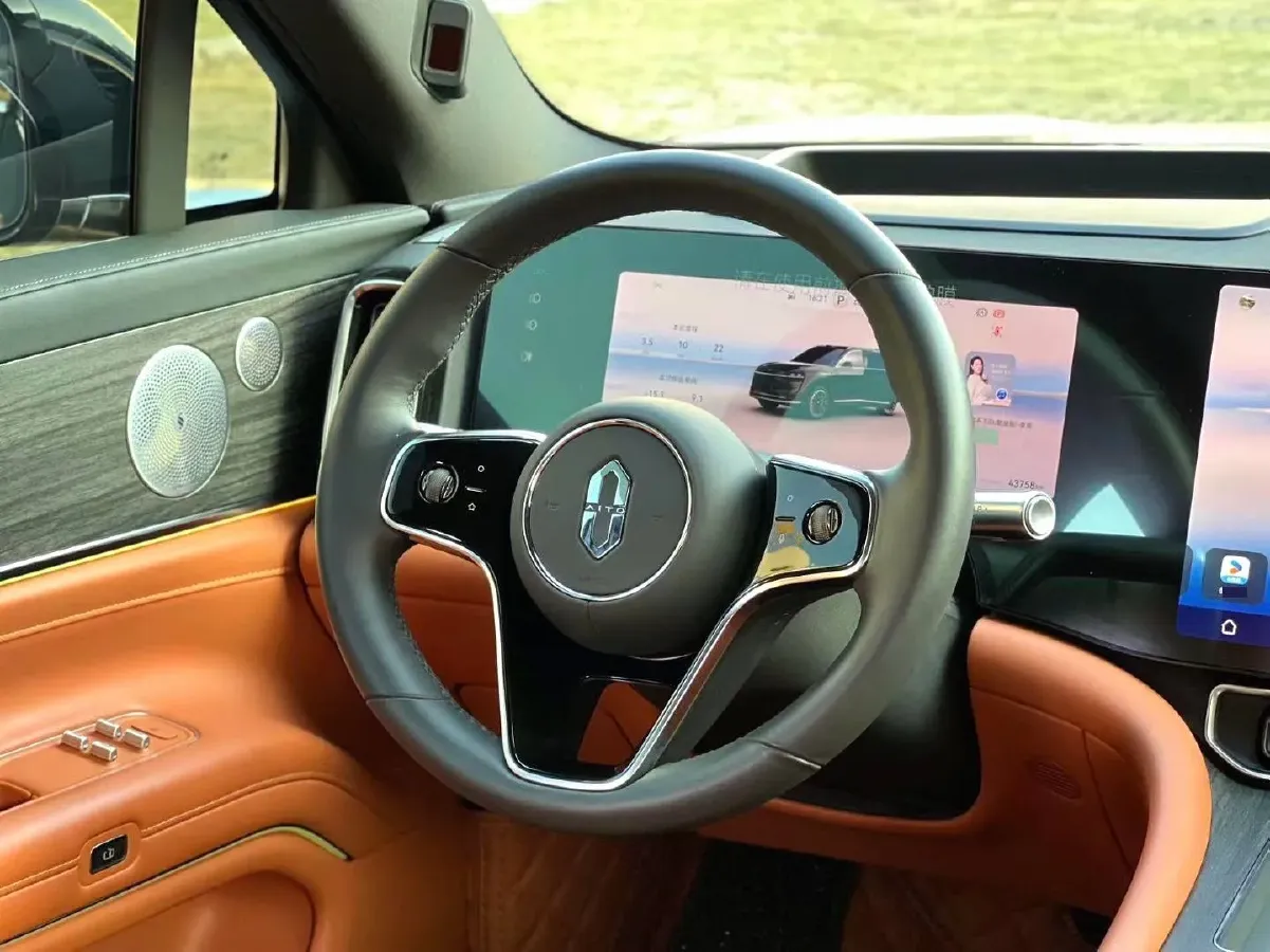 2024 AITO AITO M9 1.5T 152HP L4 REEV 42KWH,autocango,china used car exporter,china ev exporter,chinese used car exporter,chinese used ev exporter