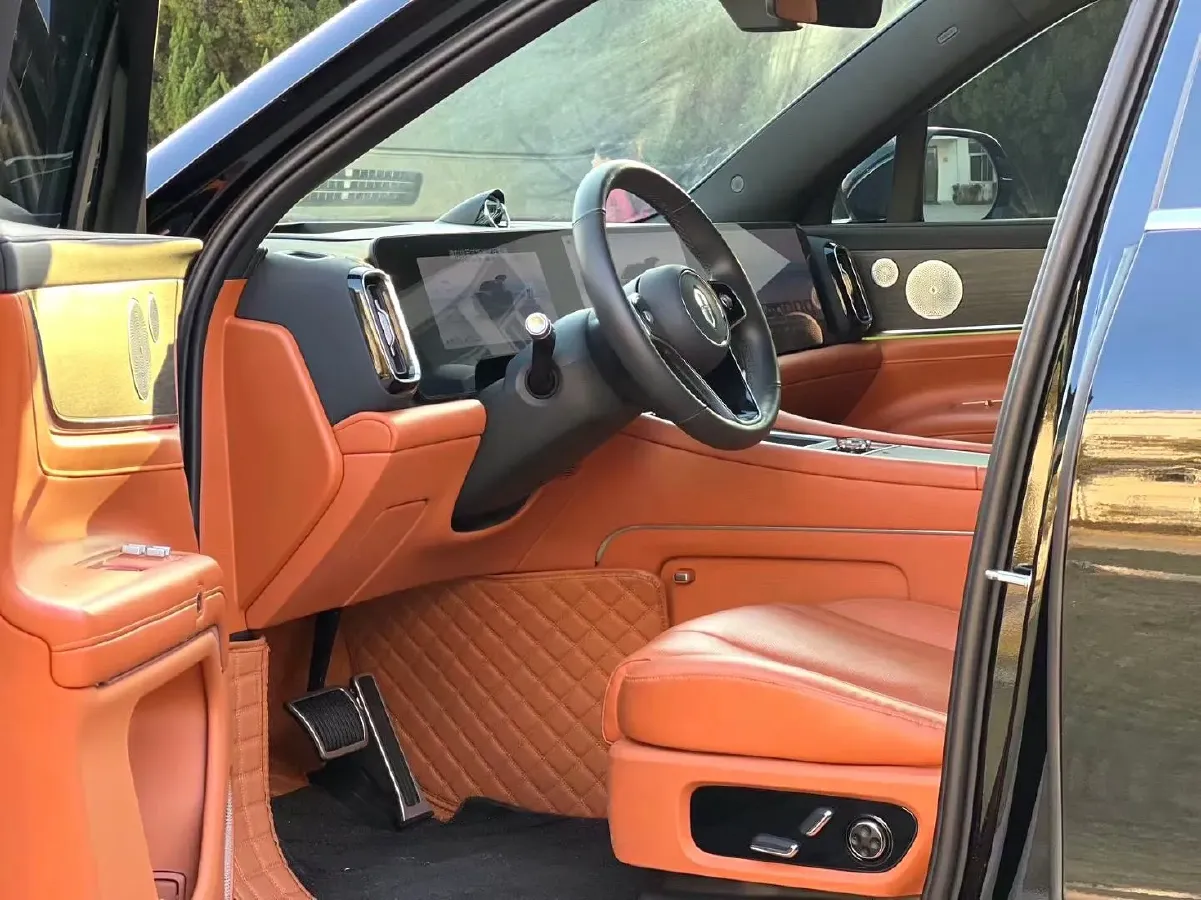 2024 AITO AITO M9 1.5T 152HP L4 REEV 42KWH,autocango,china used car exporter,china ev exporter,chinese used car exporter,chinese used ev exporter