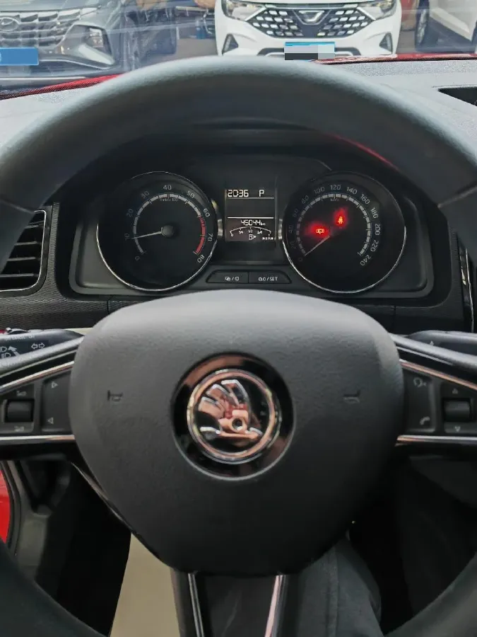 2023 Skoda Kamiq 1.5L 112HP L4 6AT,autocango,china used car exporter,china ev exporter,chinese used car exporter,chinese used ev exporter