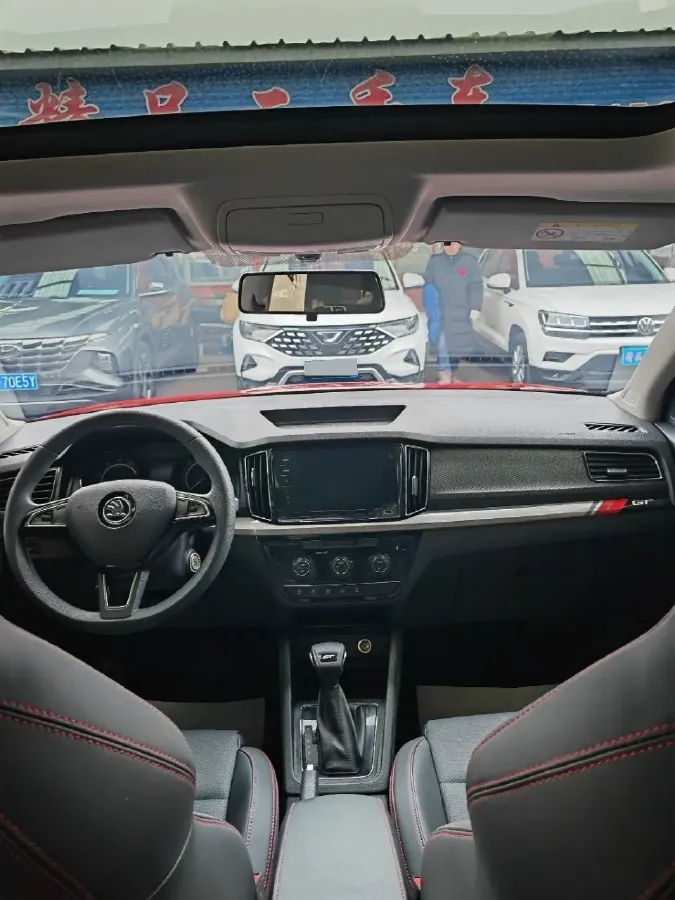 2023 Skoda Kamiq 1.5L 112HP L4 6AT,autocango,china used car exporter,china ev exporter,chinese used car exporter,chinese used ev exporter