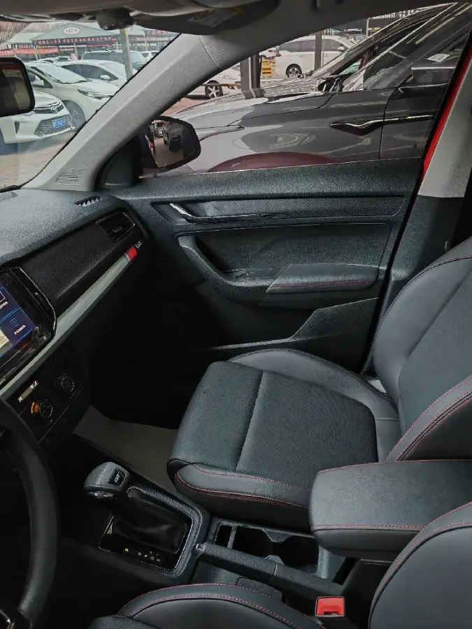 2023 Skoda Kamiq 1.5L 112HP L4 6AT,autocango,china used car exporter,china ev exporter,chinese used car exporter,chinese used ev exporter