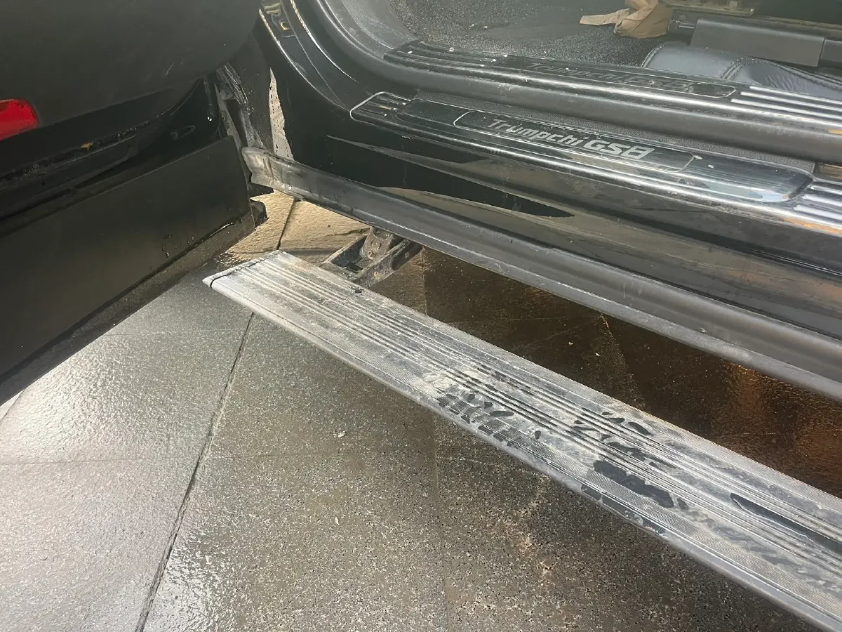 2022 GAC Trumpchi GS8 2.0T 252HP L4 8AT,autocango,china used car exporter,china ev exporter,chinese used car exporter,chinese used ev exporter