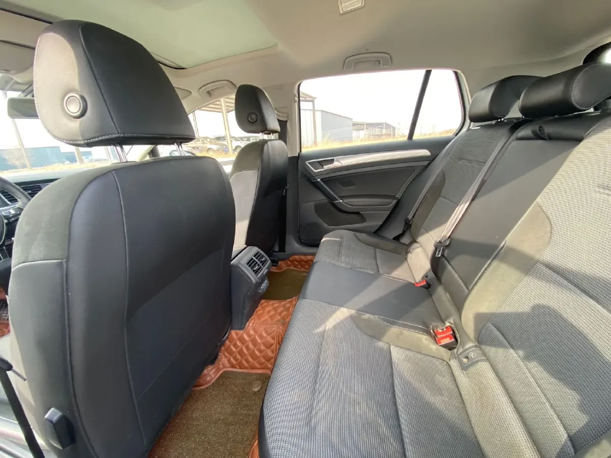 2019 Brilliance Auto V7 1.8T 231HP L4 7DCT,autocango,china used car exporter,china ev exporter,chinese used car exporter,chinese used ev exporter