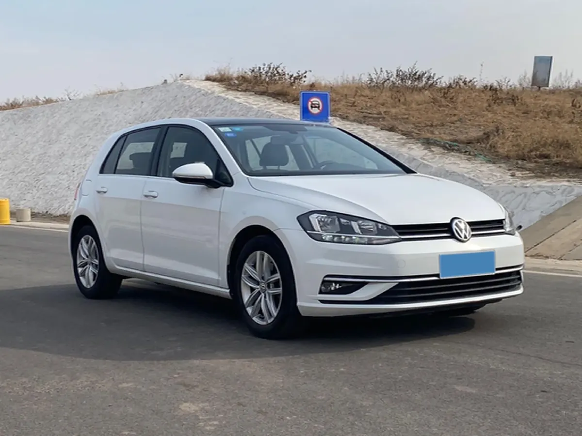 2019 Brilliance Auto V7 1.8T 231HP L4 7DCT,autocango,china used car exporter,china ev exporter,chinese used car exporter,chinese used ev exporter